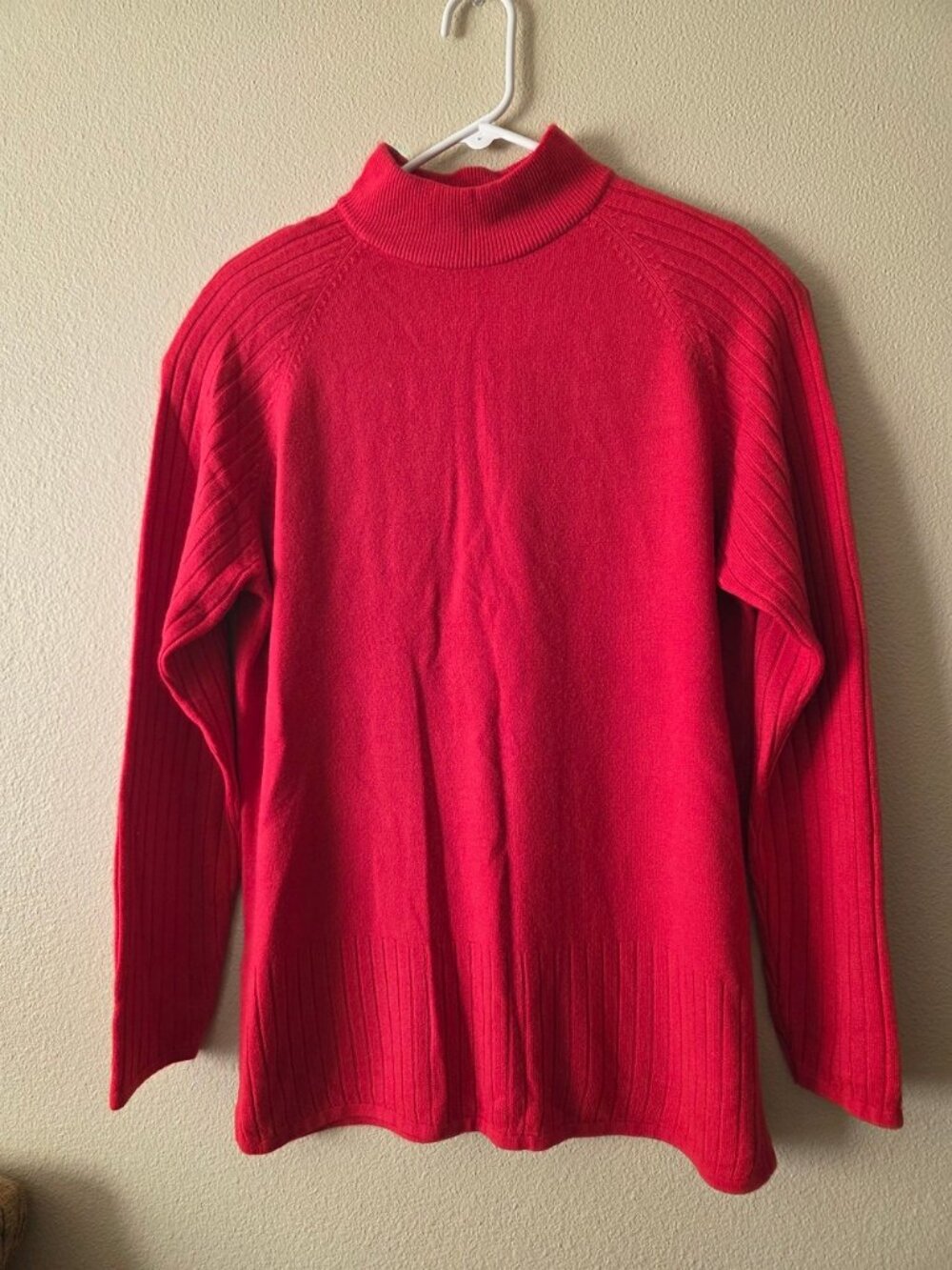 Bentley Red Knit Sweater Classic Crewneck